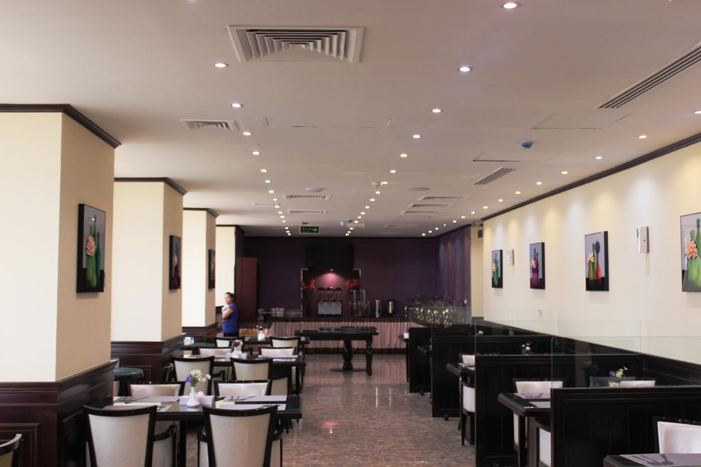 Al Khaleej Grand Hotel Dubai Exterior foto